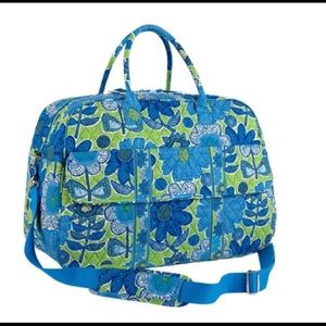 Vera Bradley GRAND TRAVELER Duffle Doodle Daisy